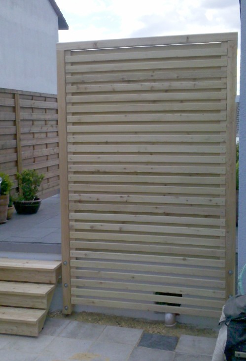 Sichtschutz & Treppe an Terrasse_Lärche